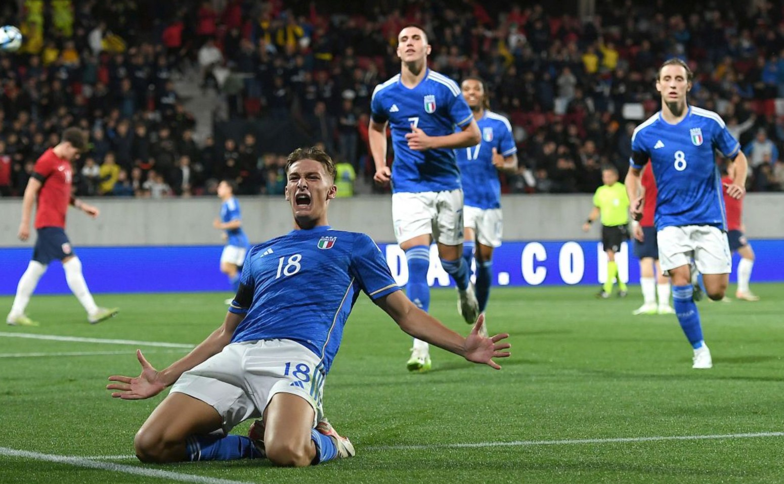 活塞主场4 活塞主场4